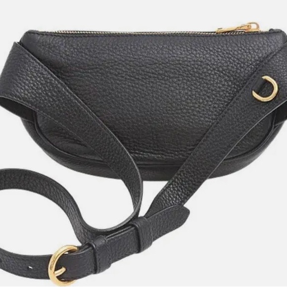 Prada Black Leather Pouch with Gold Zipper - Picture 4 of 8